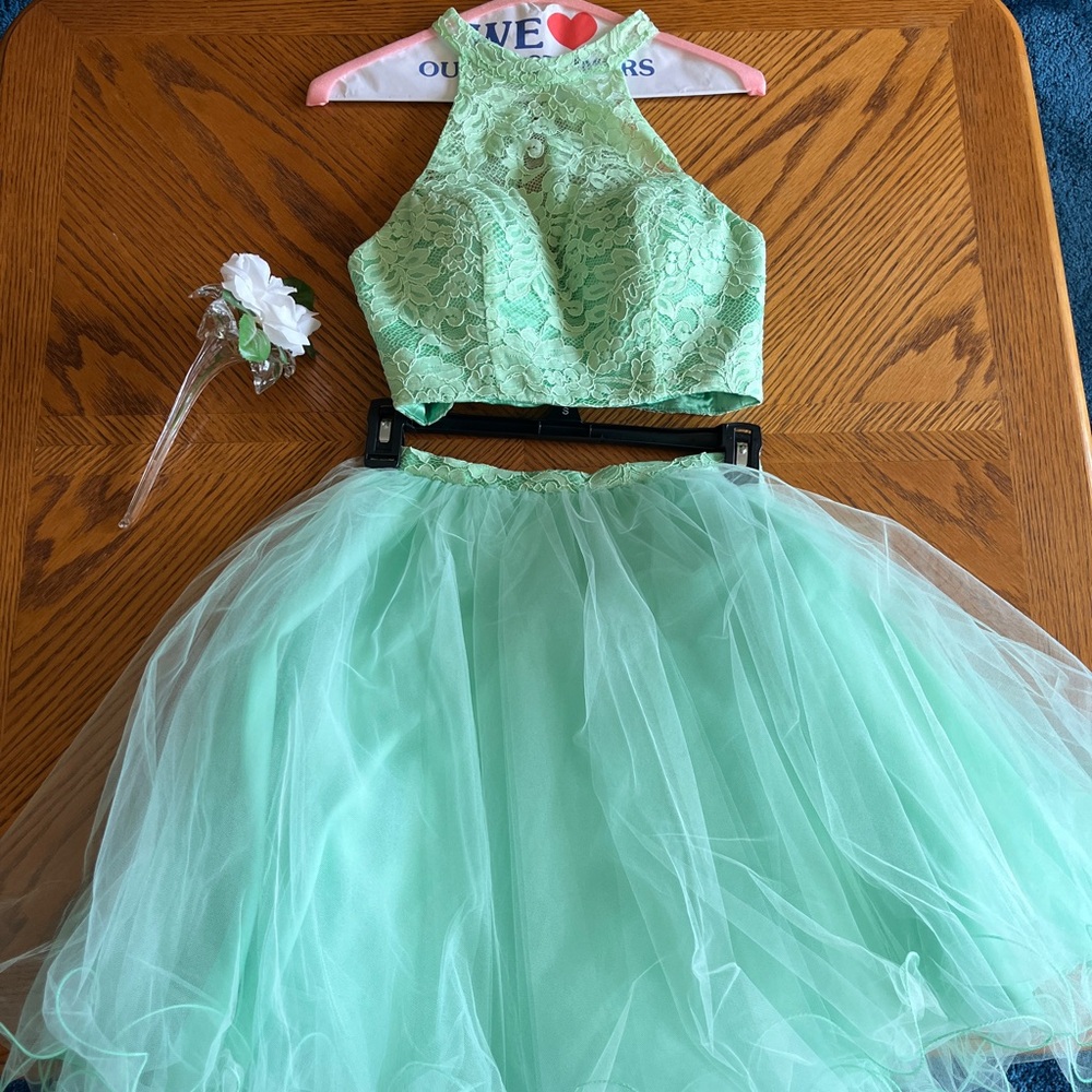 Mint Green Lace and Tulle Formal Dress
